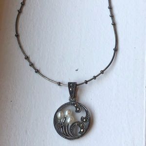 Beautiful vintage necklace